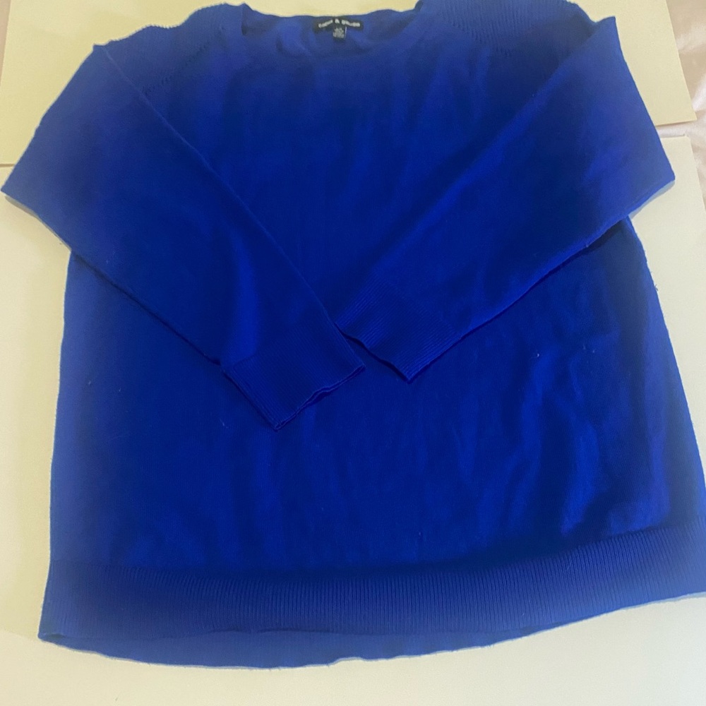 Cable & Gauge Bright Navy Light Weight Women’s Sweater Size Large